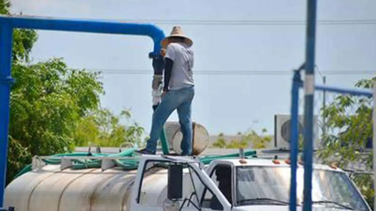 Tandeo agua Los Cabos